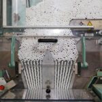 Европейската прокуратура арестува 11 българи и украинци в нелегална фабрика за цигари в Италия