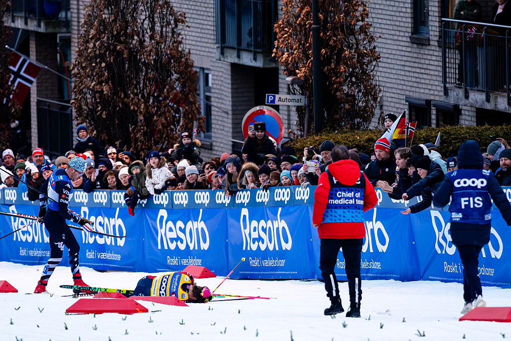 Легендата Йоханес Клаебо е в болница след удар в главата по време на състезание