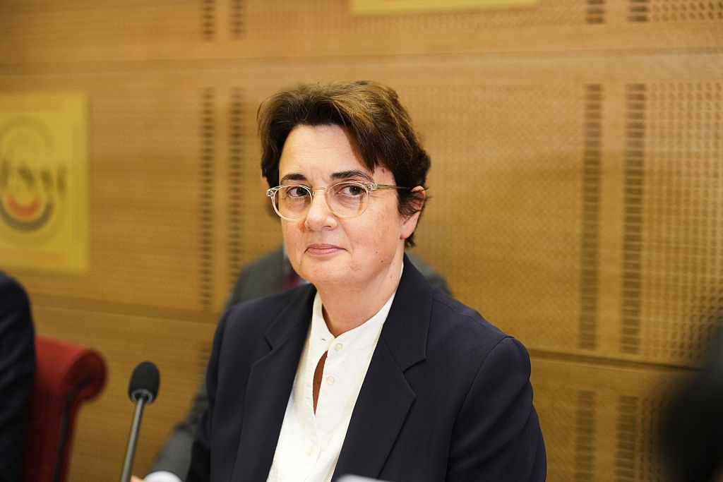 Директорът на Лувъра подаде оставка след поредния скандал в музея