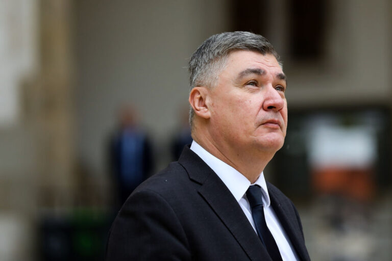 "Хърватският Тръмп" печели първия тур на изборите за президент с огромна преднина