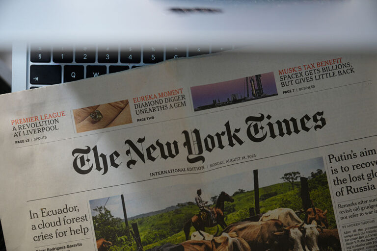 Съдия отхвърли иска на Тръмп за $15 млрд. срещу New York Times