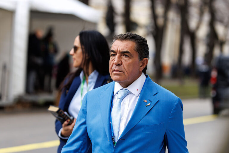 Съветник на Тръмп предлага Италия да замени Иран на световното първенство