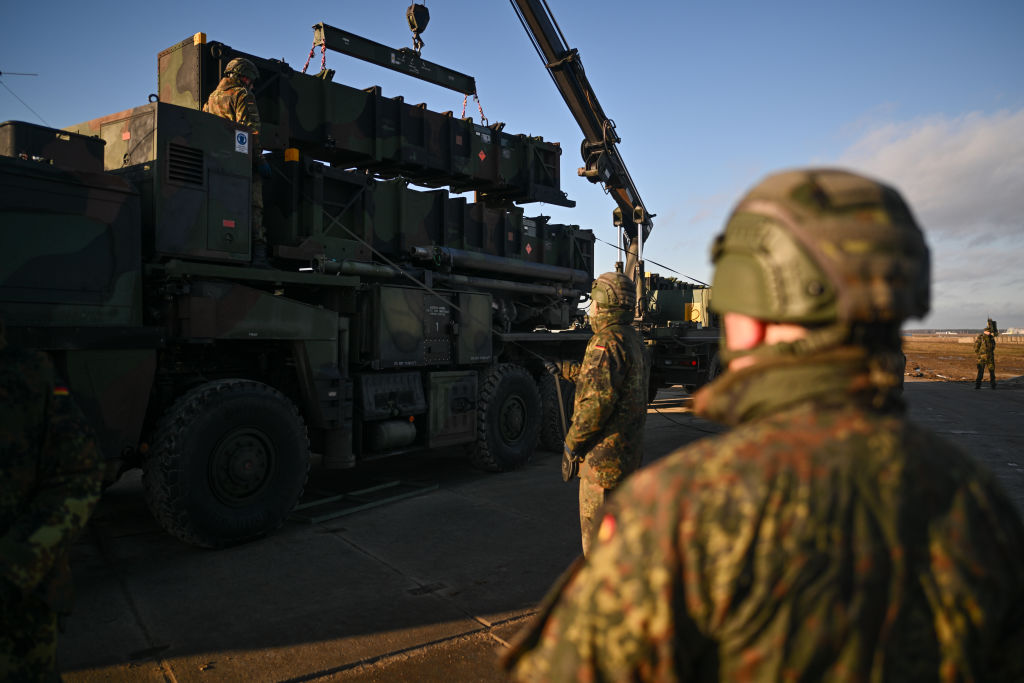 Гърция вече охранява българското небе