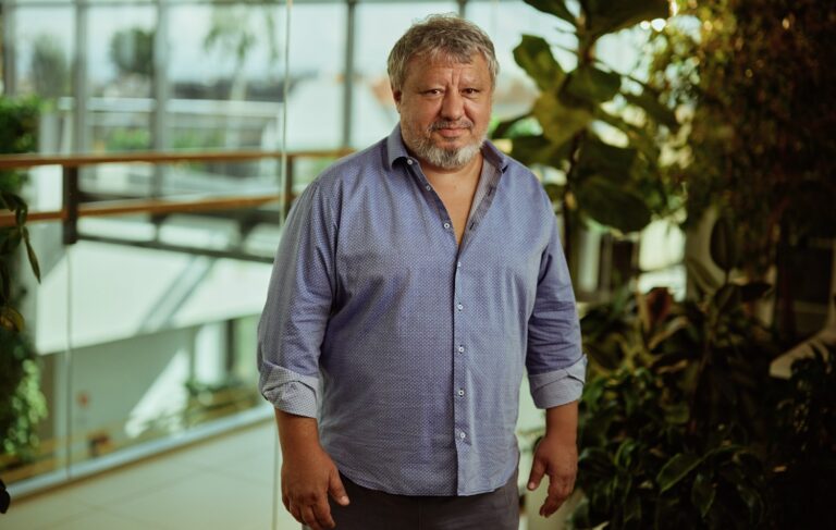 Тук театър няма: ПроКредит Банк руши клишетата в новата си реклама