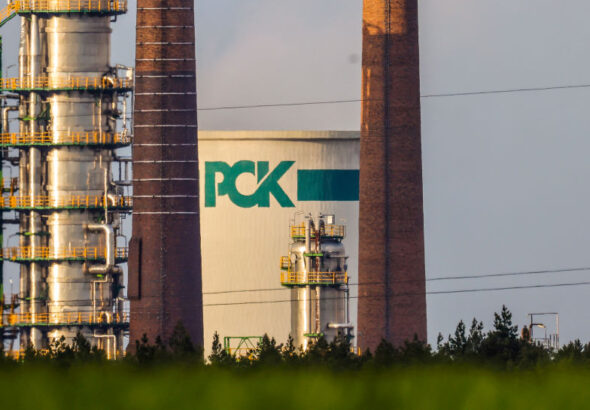 Германските активи на „Роснефт“ преминават под държавен контрол