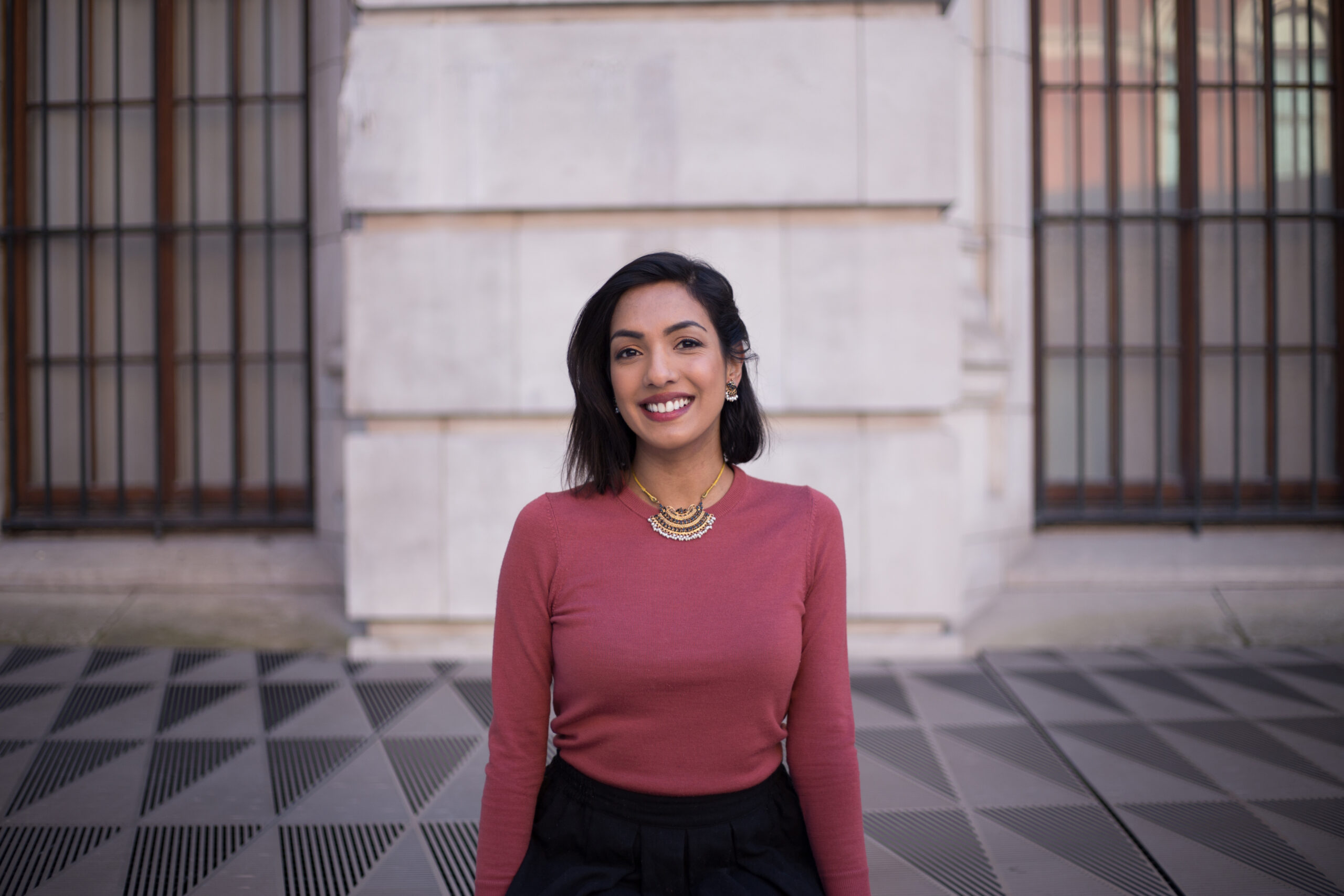 Шахназ Ахмед, бивш творчески стратег в Meta: Алгоритъмът не е зловещ, потребителят има власт над него