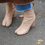 Maison Margiela защити дизайна на обувките Tabi, а съдът забрани имитацията им в ЕС