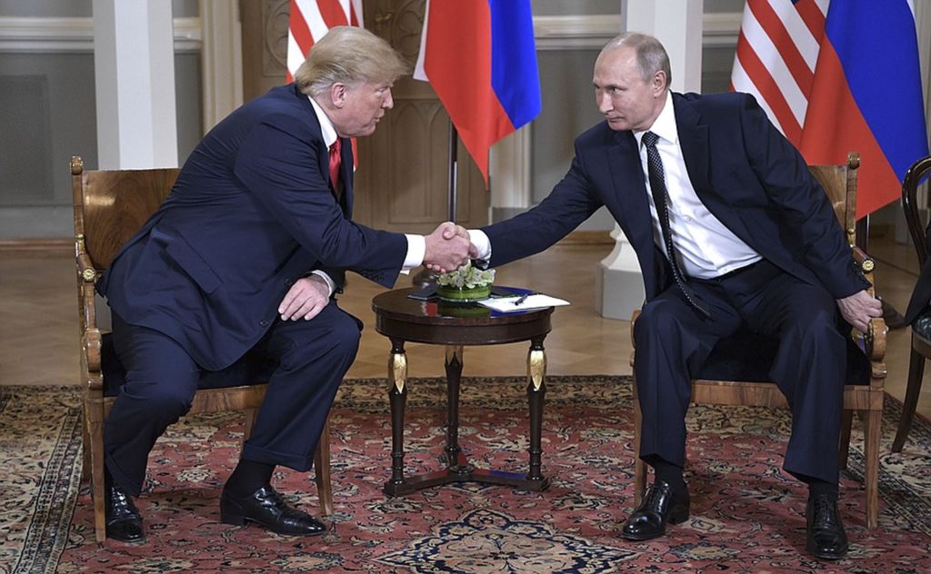 Срещата между Тръмп и Путин се отлага за неопределено време