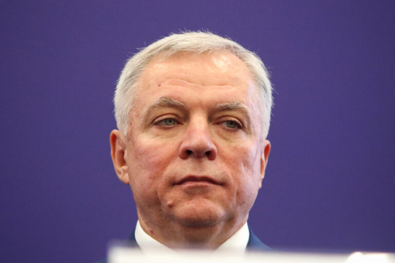 Вицепрезидентът на „Транснефт“ Андрей Бадалов „падна“ от прозорец в Москва