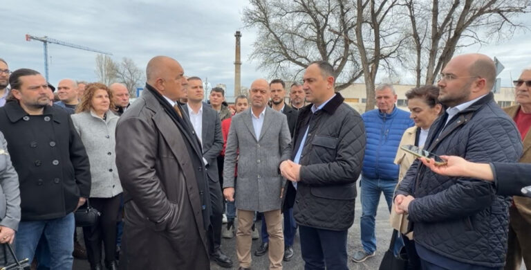 Борисов обяви, че в София нямало детска болница, защото "кметът е лама"