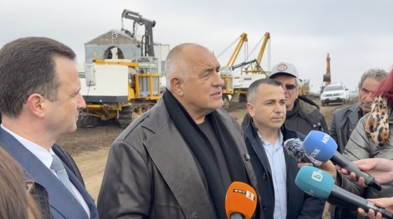 Борисов атакува служебното правителство и обвини Радев, че е „дал картите на България“ на Ердоган