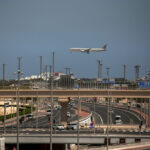 Катар възобновява полетите на чуждестранни авиокомпании