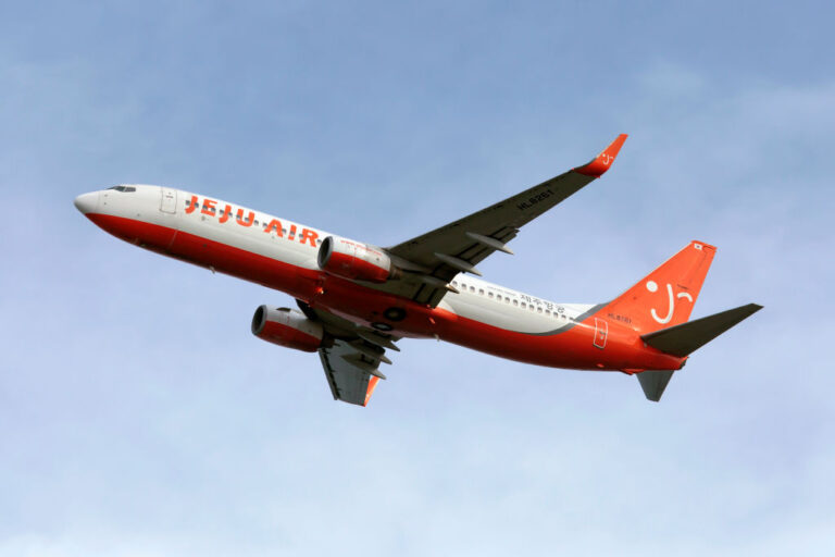 Нов инцидент приземи Boeing 737-800 на Jeju Air, Южна Корея започва масови проверки