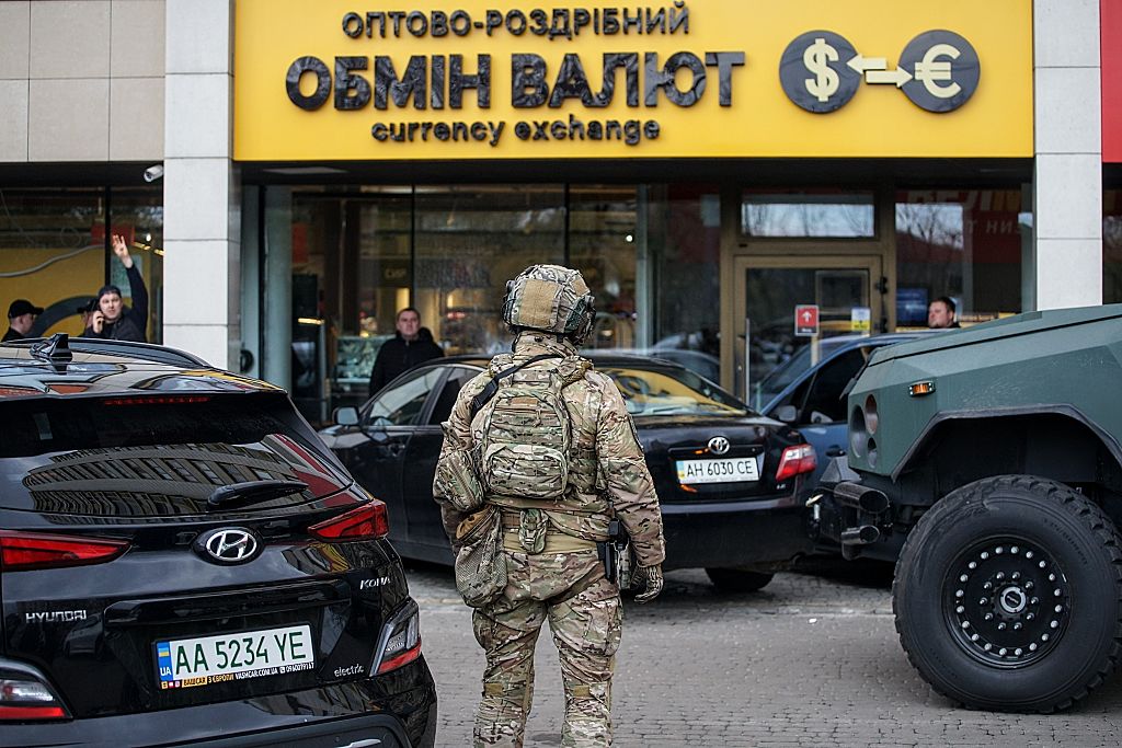 12-годишно момче е сред ранените при заложническата криза в Киев