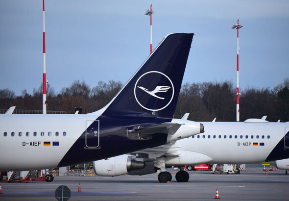 Европейските авиокомпании предупреждават за поскъпване на билетите заради войната в Близкия изток