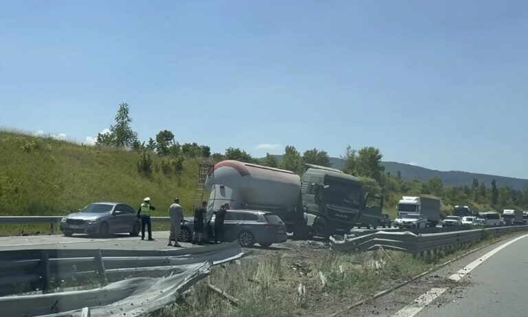Прокуратурата проверява мантинелите на “Струма”, но само в един участък