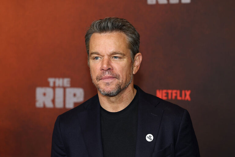 Мат Деймън: Netflix иска сюжетът да се повтаря по няколко пъти в диалога