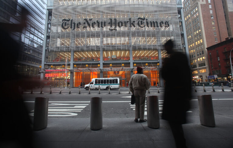 Доналд Тръмп завежда дело за $15 млрд. срещу New York Times