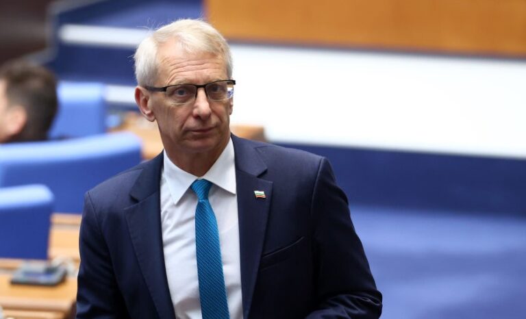 ППДБ предупреди, че въвеждането на религия в училище може да мине в последния момент