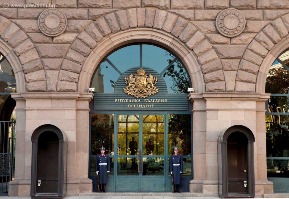 Илияна Йотова се среща с парламентарните партии за нов служебен премиер