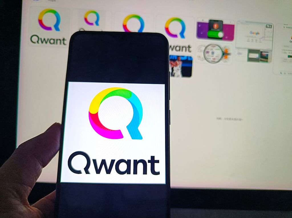 Европарламентът преминава от Google към френската търсачка Qwant
