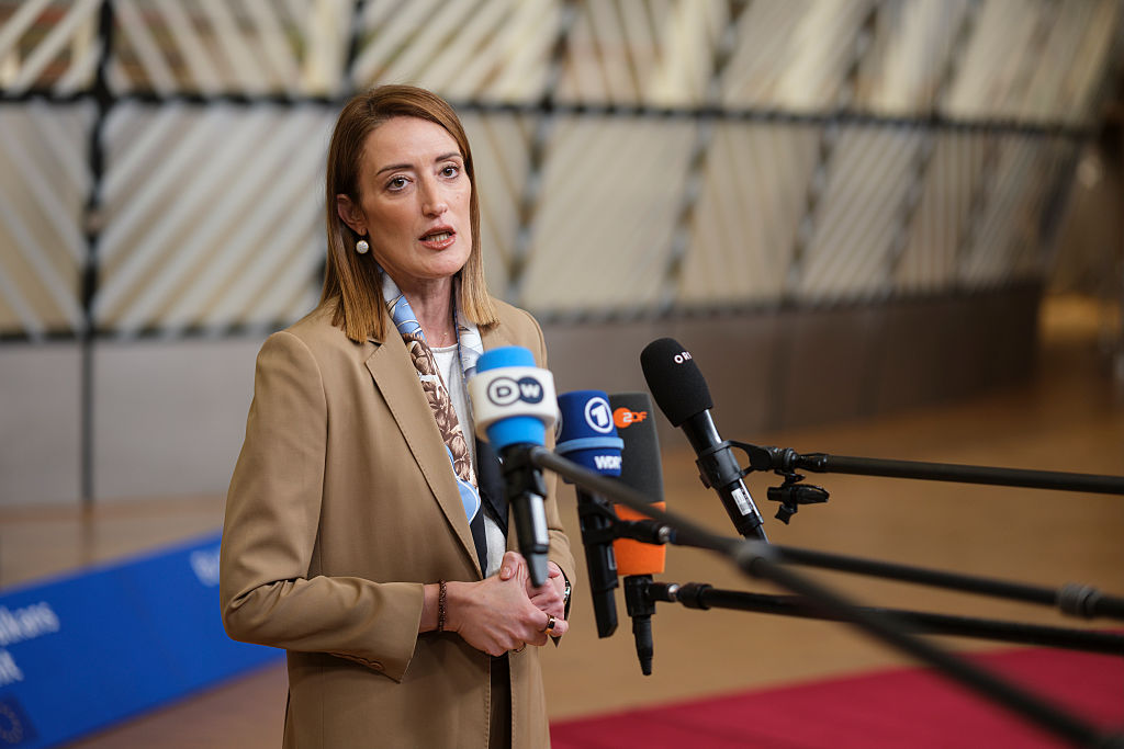 Европейският парламент забранява достъпа на ирански дипломати