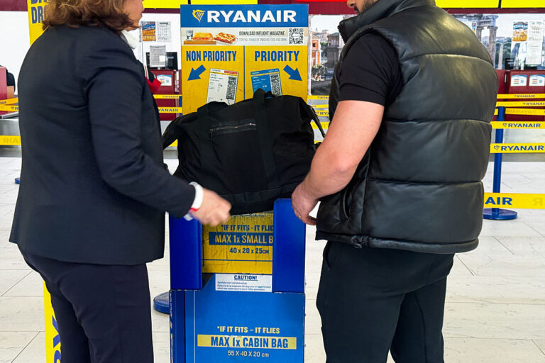 Ryanair увеличава размера на малкия ръчен багаж след нови правила от ЕС
