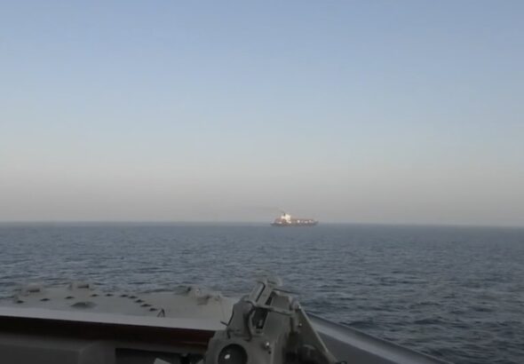 САЩ откриха огън по ирански кораб, Техеран не вижда условия за нови преговори