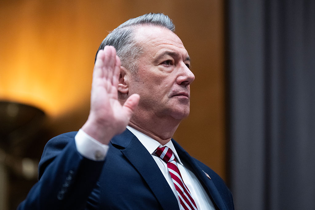 Нова оставка на върха на ICE след антиимиграционните рейдове в Минесота и Илиноис