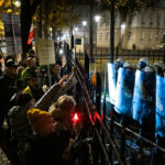 Отстраняването на председателя на Конституционния съд хвърли Полша в политическа криза