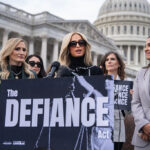 „Заслужаваме справедливост“ – Парис Хилтън настоява за закон срещу deepfake порнографията